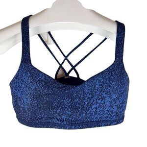 Lululemon Athletica Free‎ to be Wild  Bra Medium Support Bra Size Medium